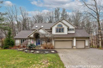 5715 Westwood Drive Norton Shores, MI 49441