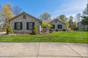 736 Tanbark Drive Dimondale, MI 48821