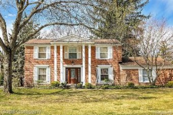 31423 Sunset Drive Beverly Hills, MI 48025