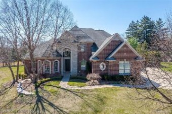 16139 Pine Valley Drive Northville, MI 48168