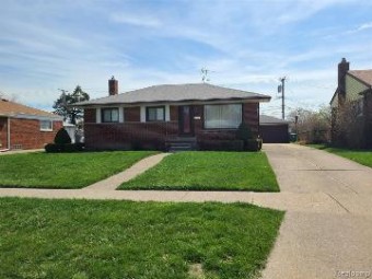 33355 Marquette Street Garden City, MI 48135