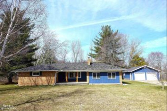 4034 Krafft Fort Gratiot, MI 48059