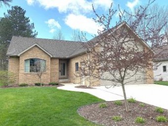 803 Whispering Pines Lane Bay City, MI 48708