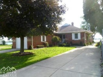 256 N Market Marine City, MI 48039