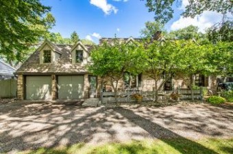 3974 Highgate Road Norton Shores, MI 49441