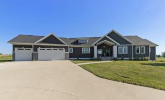 3883 100th Street Se Caledonia, MI 49316