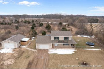 11800 Meddler Court Ne Sand Lake, MI 49343