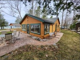 6470 Margaret Drive Indian River, MI 49749