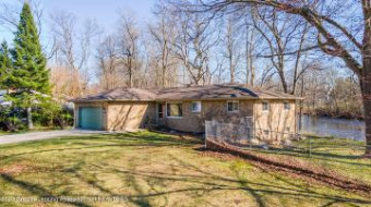 6481 Pleasant River Drive Dimondale, MI 48821