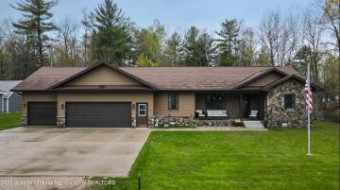 1378 Maybelle Avenue Grayling, MI 49738