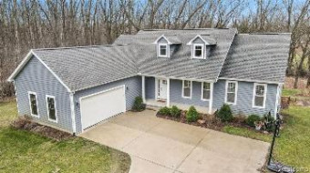 5667 Bon Terre Drive Ypsilanti, MI 48197