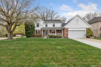 18635 Glengarry Drive Livonia, MI 48152