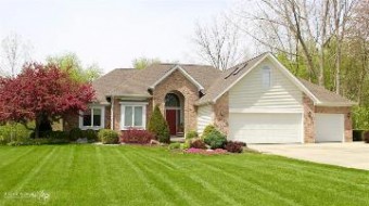 2243 Ridgemoor Court Burton, MI 48509