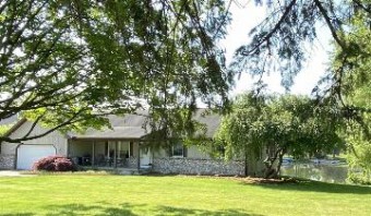 9491 Scenic Lake Drive Laingsburg, MI 48848