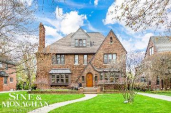 1027 Yorkshire Grosse Pointe Park, MI 48230