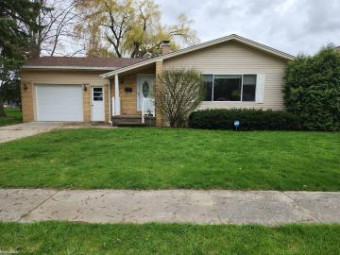 82 Gaige St Sandusky, MI 48471