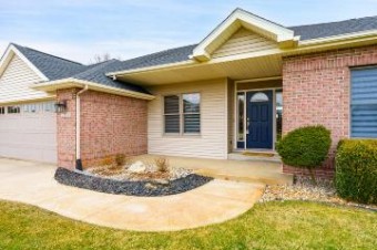 22528 Vineyard Circle Mattawan, MI 49071