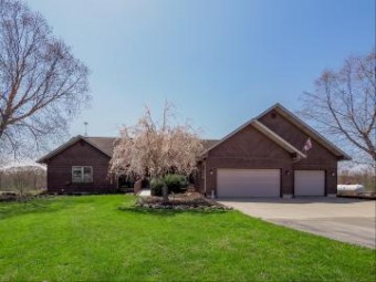 2865 W Quimby Road Hastings, MI 49058