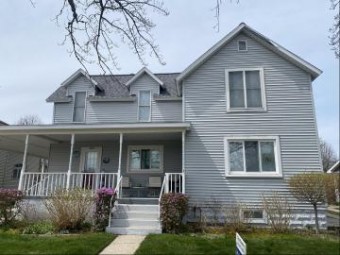 409 N Gaylord Avenue Ludington, MI 49431