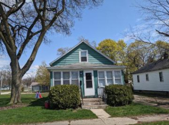 2304 Elwood Street Muskegon Heights, MI 49444