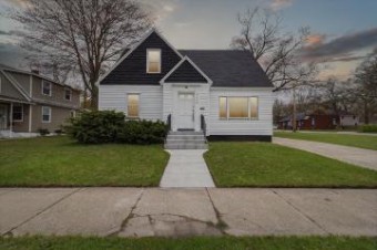 2140 6th Street Muskegon Heights, MI 49444