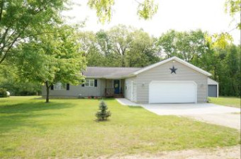 2635 Fishville Road Grass Lake, MI 49240