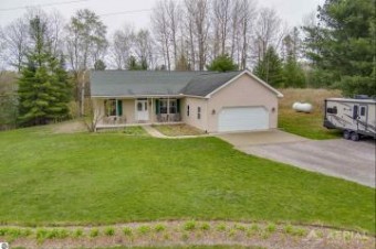 3451 Bella Lane West Branch, MI 48661