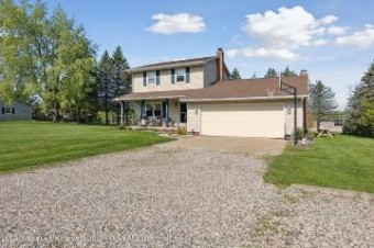 420 Viking View Drive Potterville, MI 48876