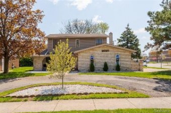 11302 Common Road Warren, MI 48093