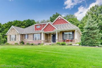 305 Abby Brook Lane Howell, MI 48843