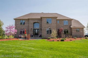 11676 Kings Colony Road Grand Blanc, MI 48439