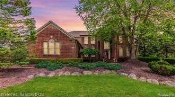 561 Manhattan Court Canton, MI 48188