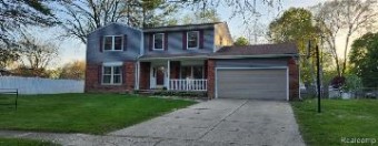 207 Bellewood Drive Flushing, MI 48433