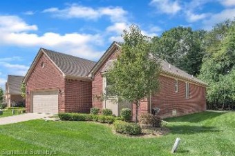 29773 Trailwood Drive Warren, MI 48092