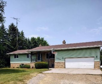 5324 W Sanilac Road Vassar, MI 48768