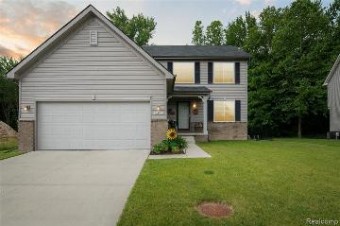 37497 S Dianne Lane New Boston, MI 48164