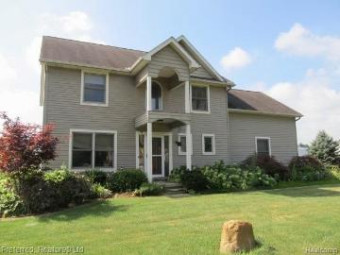 9731 Fountain Lane Fowlerville, MI 48836