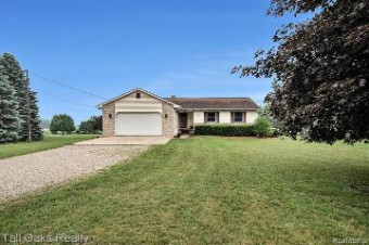 3733 Woodland Drive Metamora, MI 48455