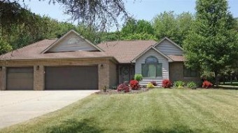 17318 S Sharon Road Chesaning, MI 48616