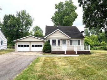 242 Monroe Webberville, MI 48892