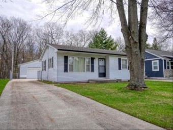 5939 Port Austin Caseville, MI 48725