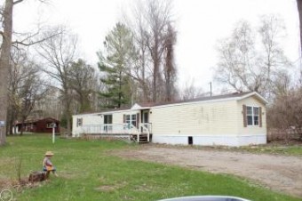 7374 Crescent Beach Pigeon, MI 48755