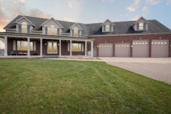 1120 Cherry Valle Lane Williamston, MI 48895