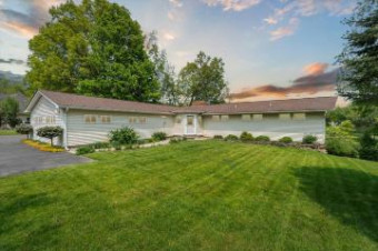 567 Ramsey Lane Pleasant Lake, MI 49272