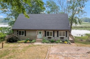 6451 Woods Trail Drive Delton, MI 49046