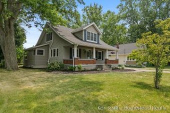 236 Port Sheldon Street Sw Grandville, MI 49418