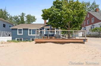 1718 Beach Street Muskegon, MI 49441