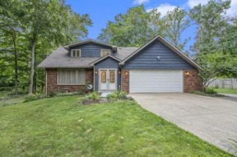 2569 Ridgewood Trail Berrien Springs, MI 49103