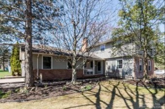 3384 Maple Drive Ypsilanti, MI 48197