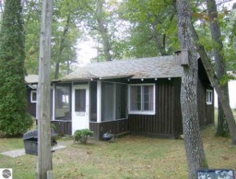 973 N Huron Street #9 BIRCH OWN 5 FOOT RADIUS OF HOME East Tawas, MI 48730